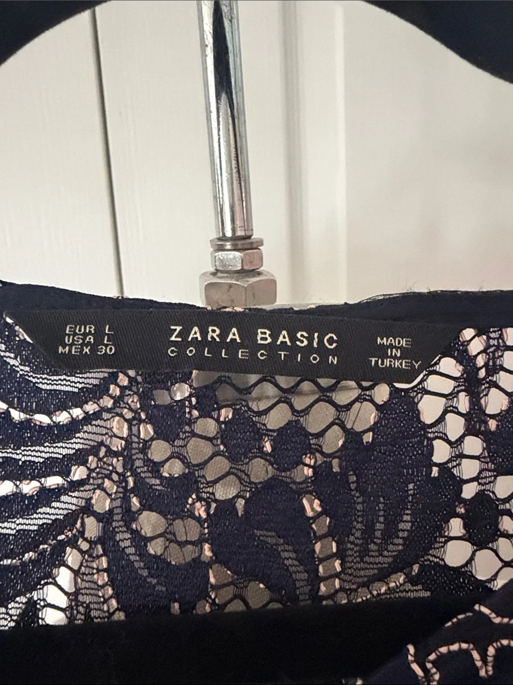 Zara Navy Lace Cropped Short Sleeve Blouse Size L - Picture 2 of 12